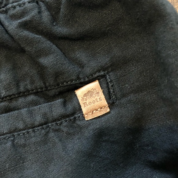 Black roots shorts worn once without tags - Picture 2 of 3